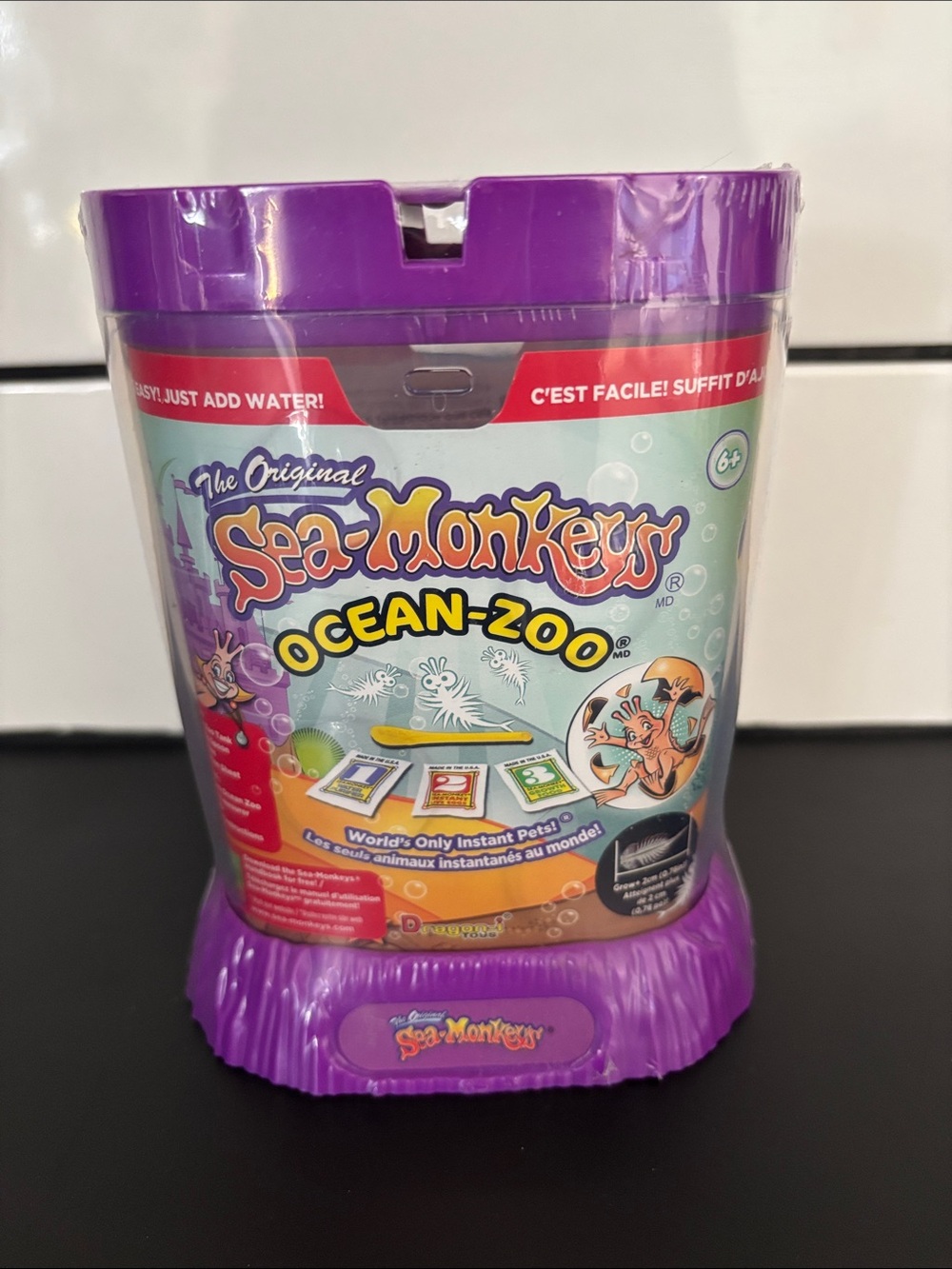 The Original Sea-Monkeys Ocean Zoo Starter Kit NWT